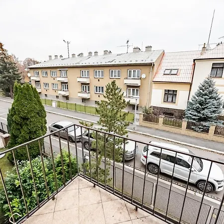 Rezidence Apartment *